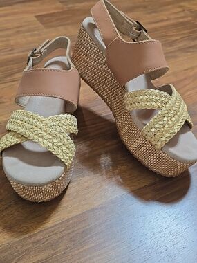 Very Volatile Tan & Cream Braided Wedge Sandals